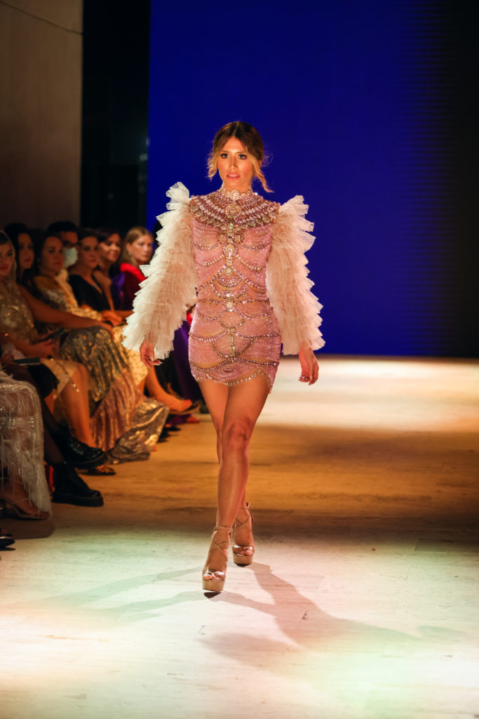 Giannina Azar RD Fashion Week